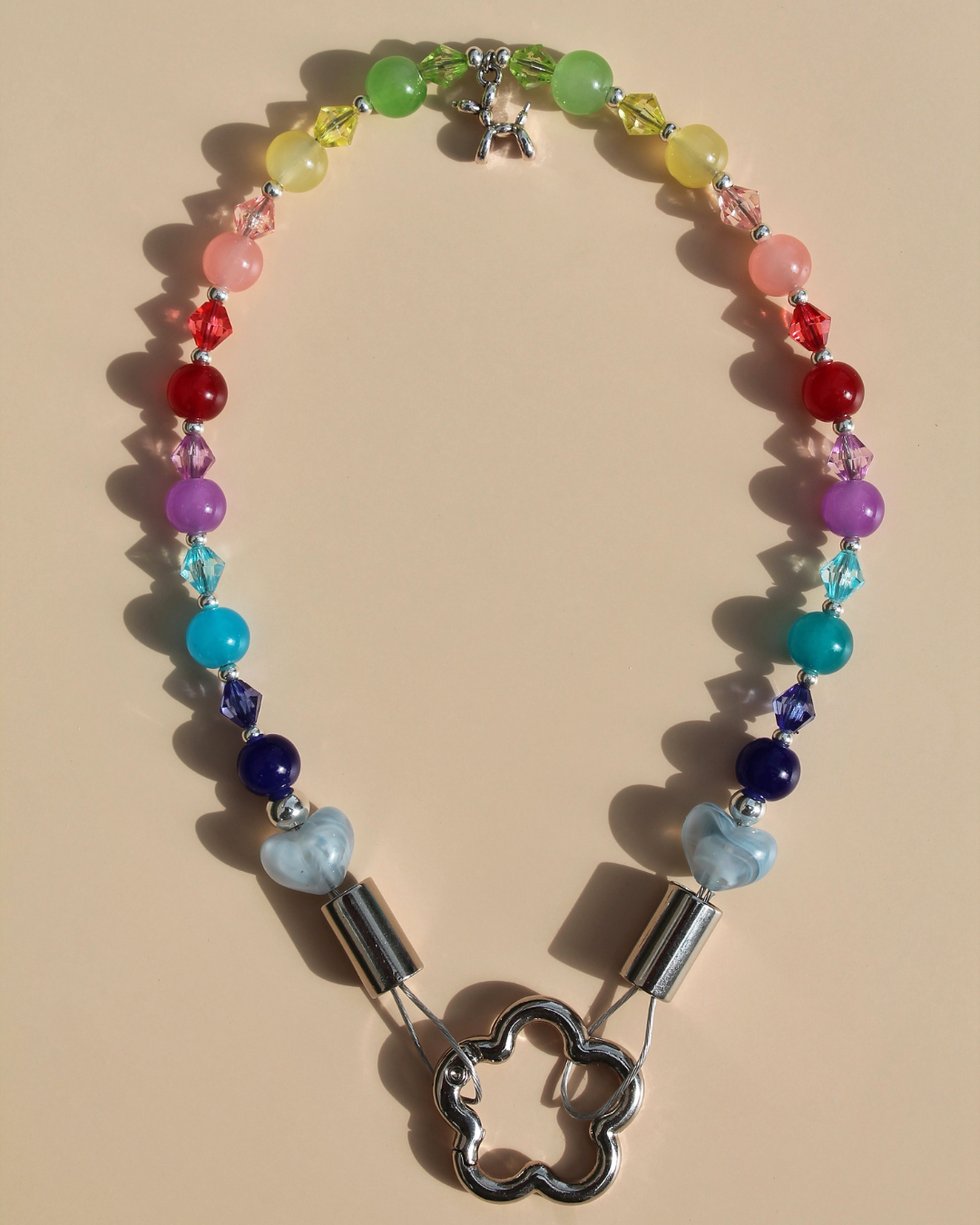 Collier pour chien en perles multicolores avec charm chien – Zag & Wag